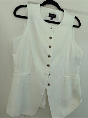 Tahari Cream Sleeveless Button-Front Vest with Waist Pockets
